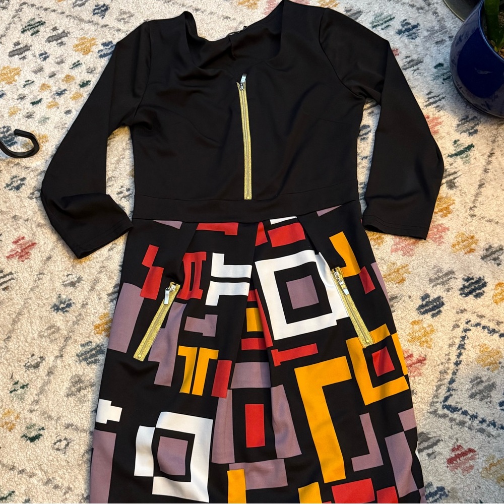 Sz M Miusol Multicolor Geometric Pattern Dress with Zip front Top Mod